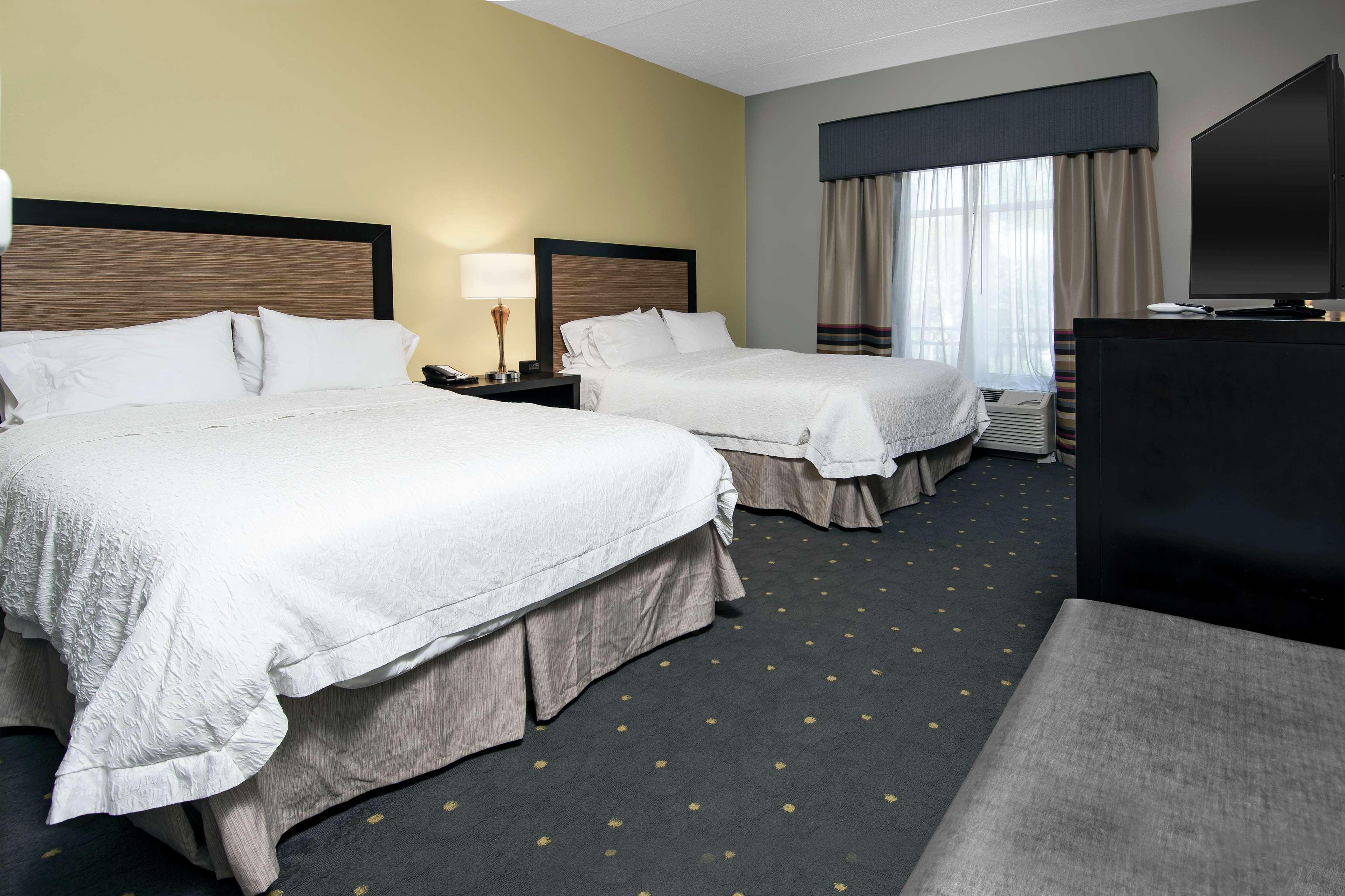 Hampton Inn & Suites - Raleigh Downtown Zewnętrze zdjęcie