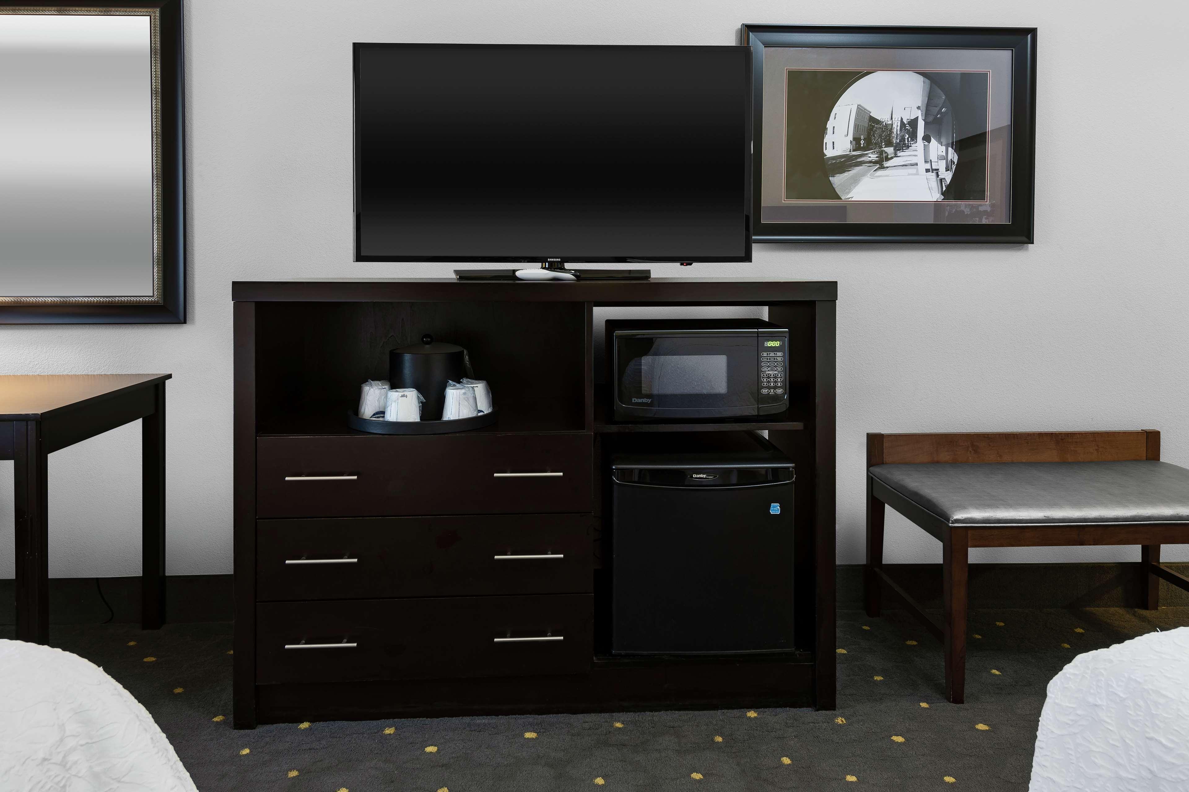Hampton Inn & Suites - Raleigh Downtown Zewnętrze zdjęcie