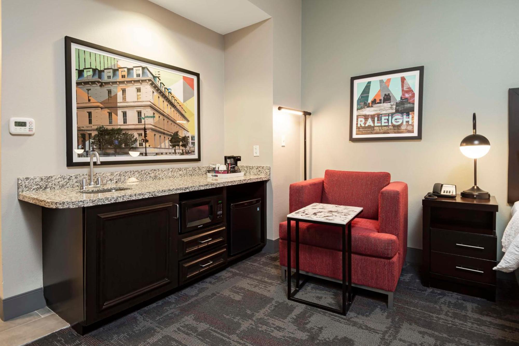 Hampton Inn & Suites - Raleigh Downtown Zewnętrze zdjęcie