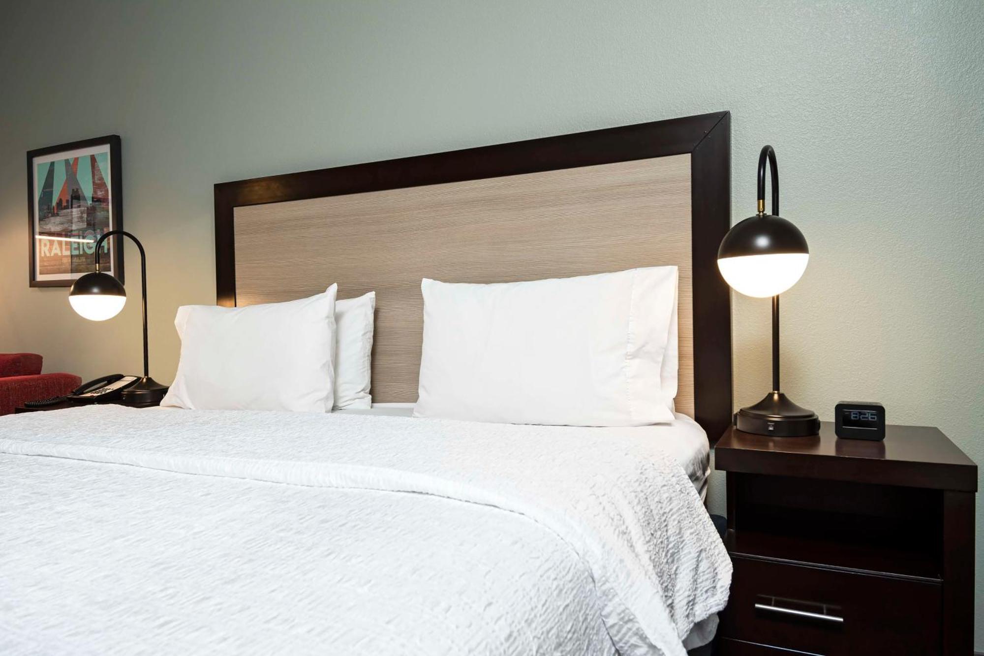 Hampton Inn & Suites - Raleigh Downtown Zewnętrze zdjęcie