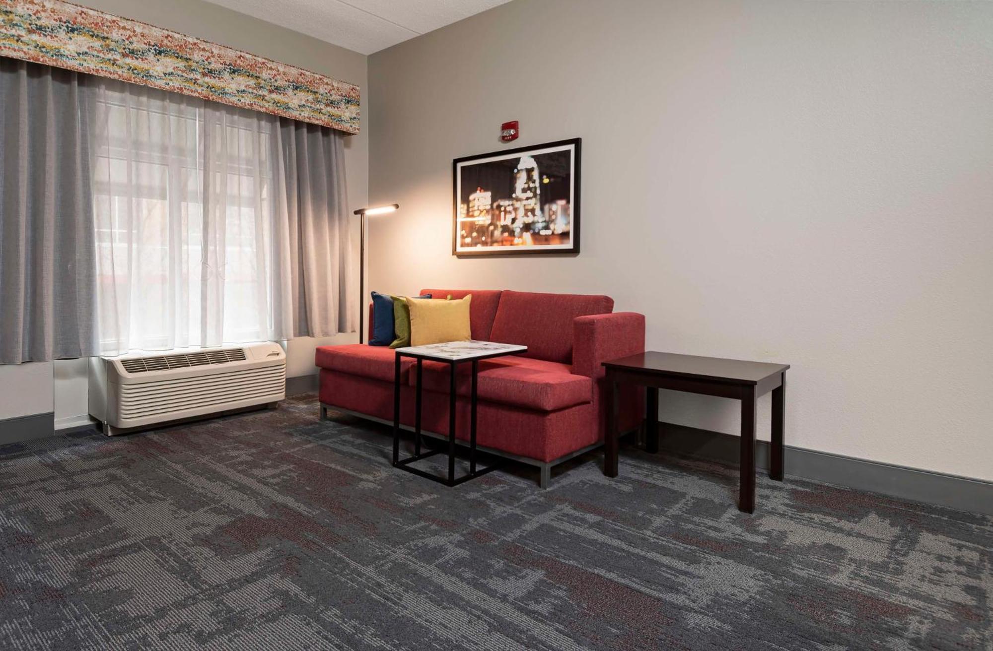 Hampton Inn & Suites - Raleigh Downtown Zewnętrze zdjęcie