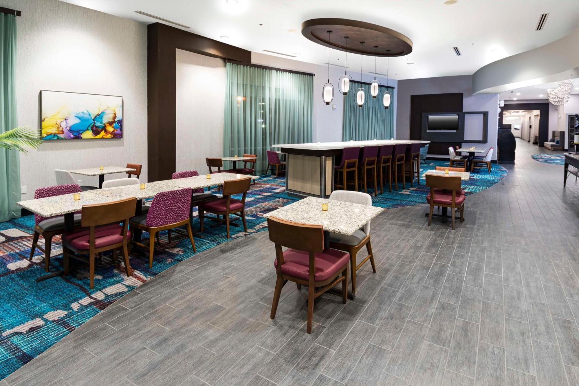 Hampton Inn & Suites - Raleigh Downtown Zewnętrze zdjęcie